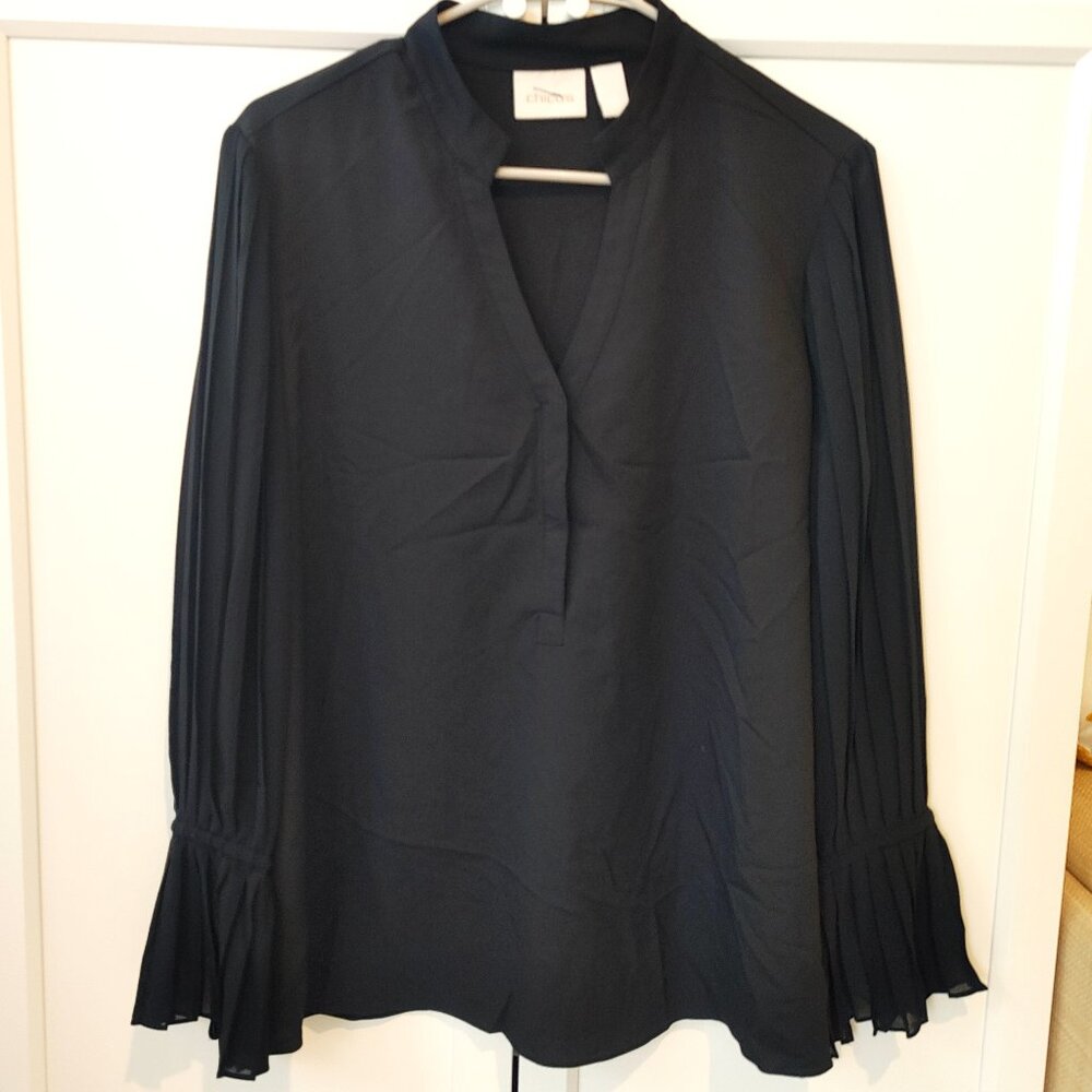 NWOT CHICO'S Black Pleated Sleeve Blouse - Size 1 Petite - Picture 1 of 4